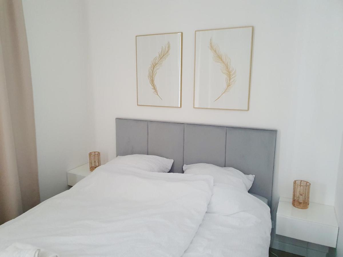 Plac Unii - Baltic Sands Premium Apartments グディニャ エクステリア 写真